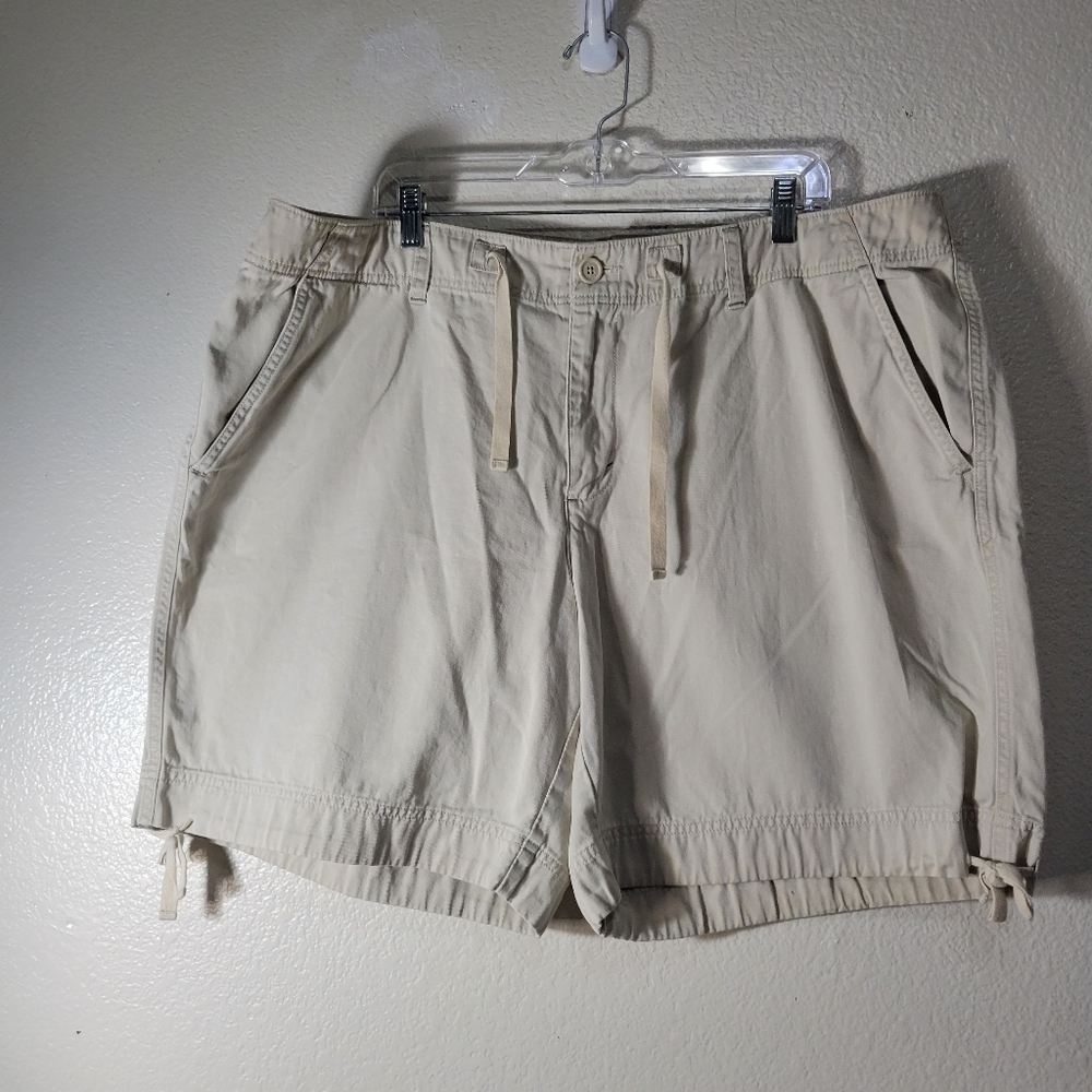 Venezia  High Waist Shorts with Pockets
